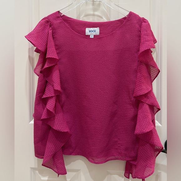 Tops - Koch‎ pink ruffle blouse with mesh sleeves